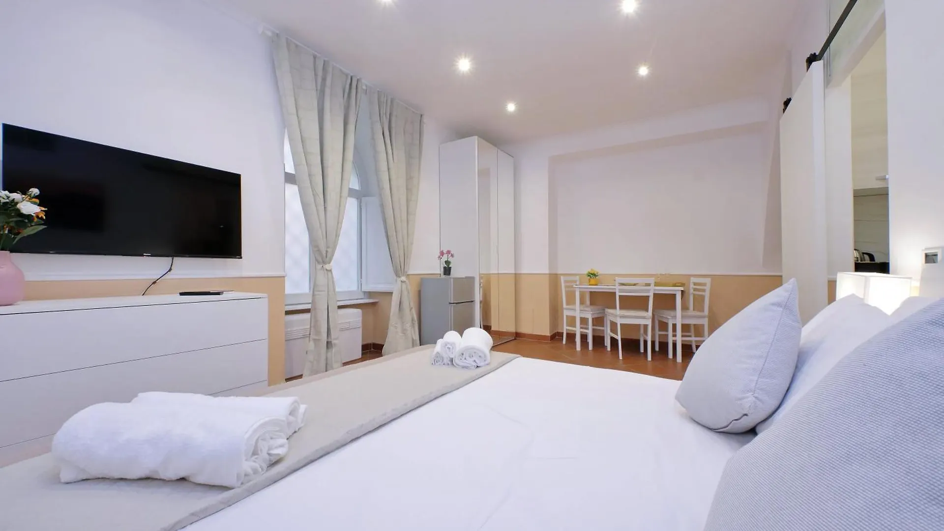 Trevi Feddy'S Apartment Rome